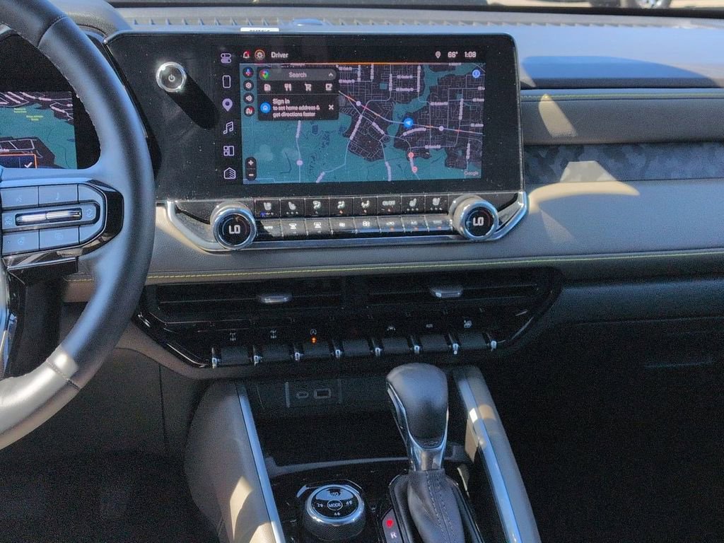 Used 2025 Chevrolet Colorado ZR2 w/ ZR2 Bison Edition image 18