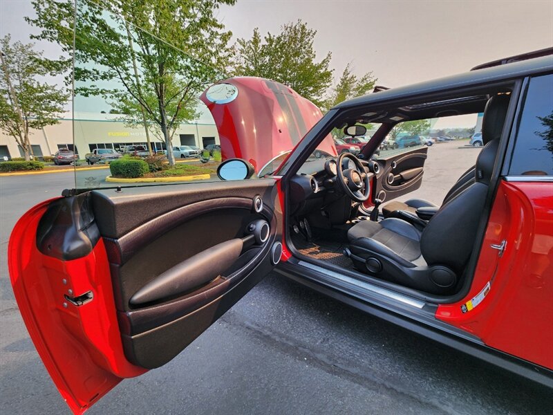 Used 2013 MINI Cooper S w/ Sport Pkg FWD image 33