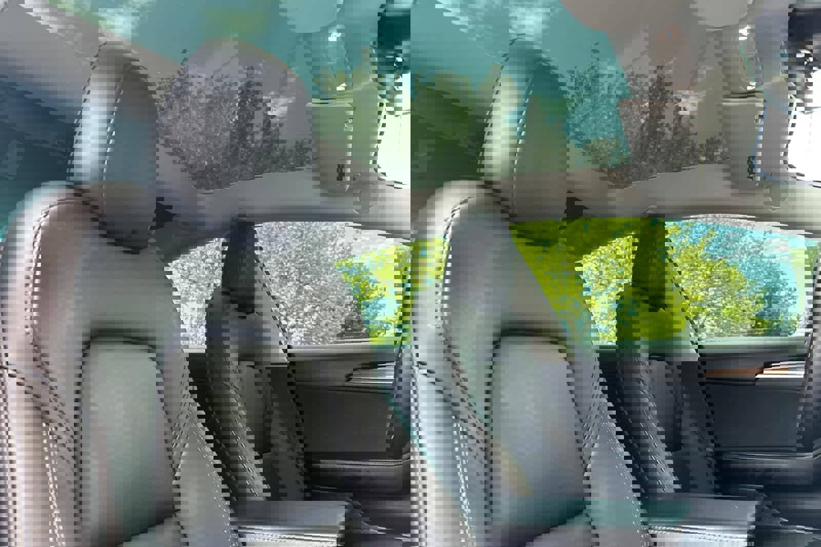 Used 2022 Tesla Model 3 Long Range image 17