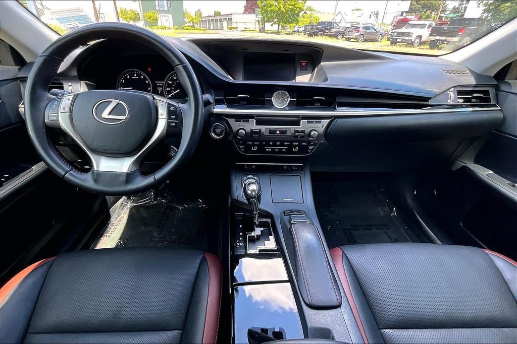 Used 2015 Lexus ES 350 FWD image 16
