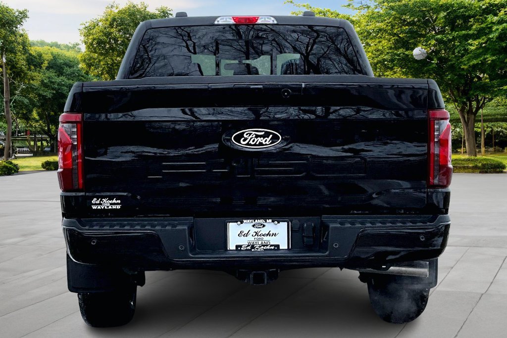 New 2026 Ford F150 XLT w/ Equipment Group 302A MID AWD/4WD image 4