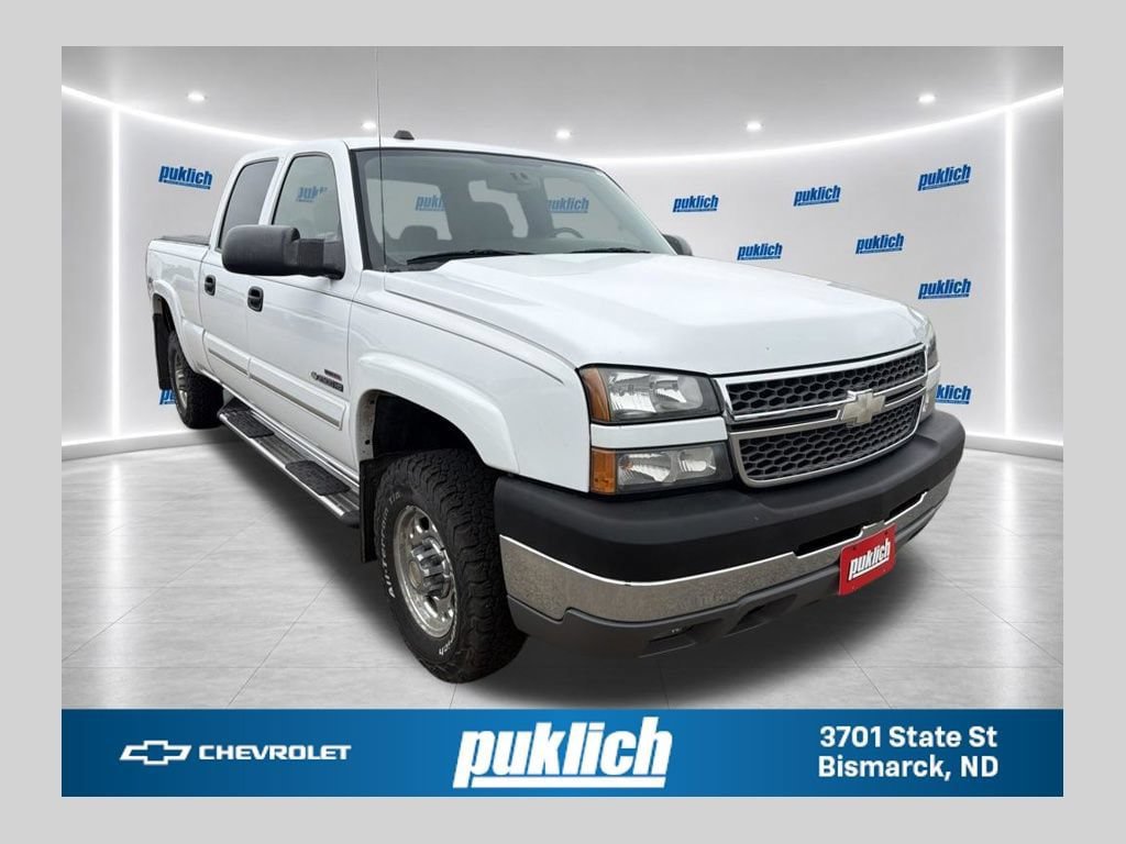Used 2005 Chevrolet Silverado 2500 LS w/ Heavy-Duty Power Package AWD/4WD 360° Tour