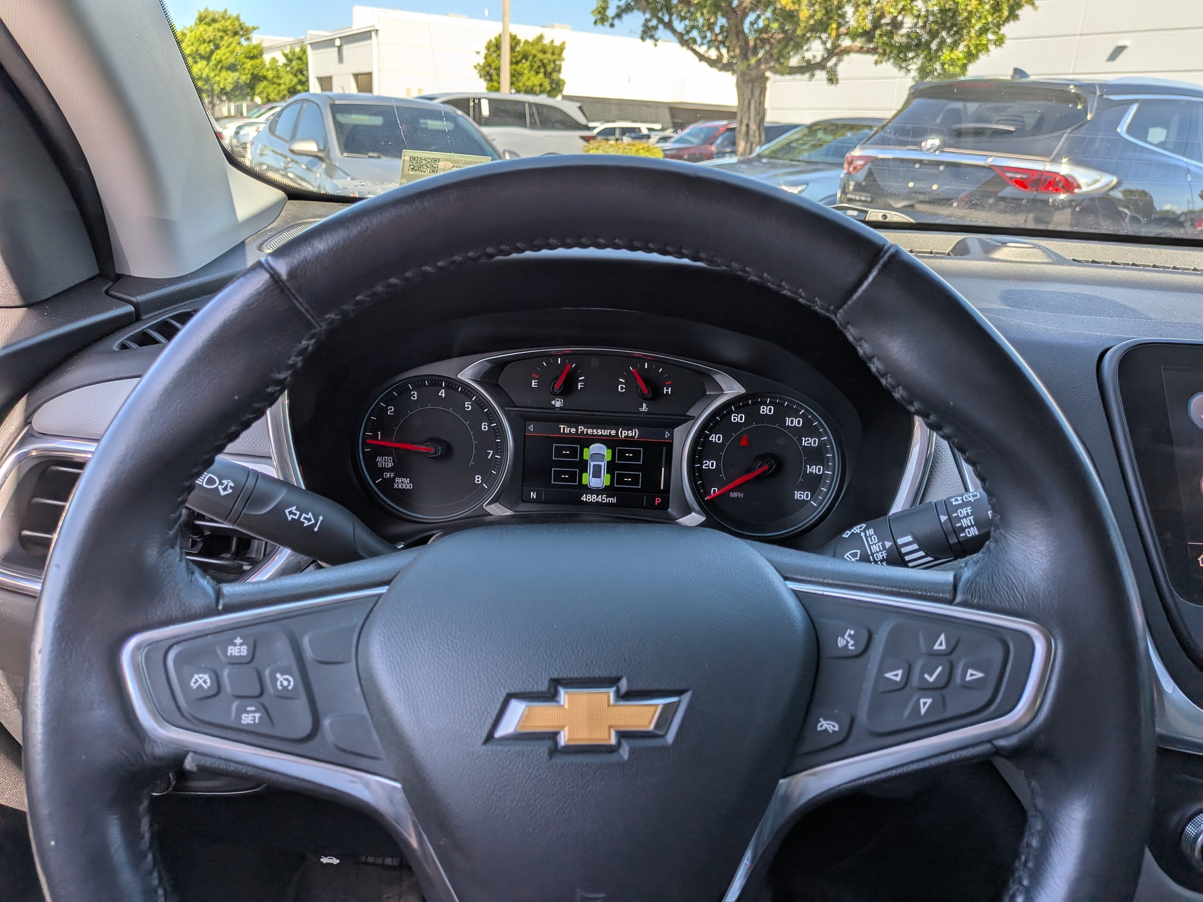 Used 2019 Chevrolet Equinox LT w/ Sun & Navigation Package FWD image 27