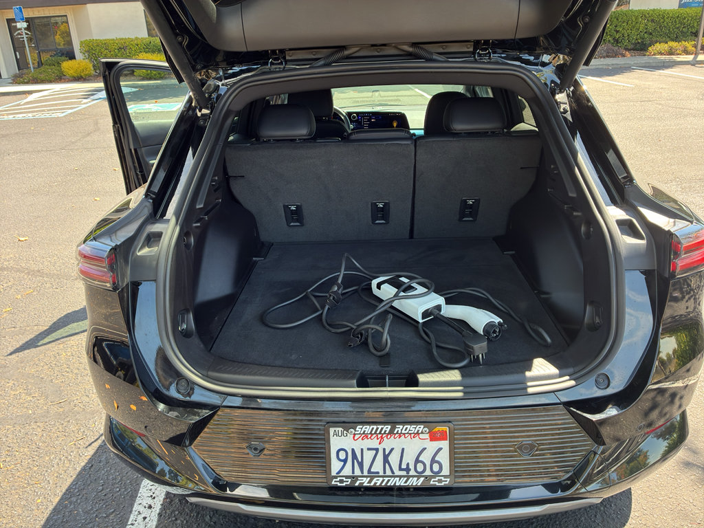 Used 2024 Chevrolet Equinox EV LT AWD/4WD image 43
