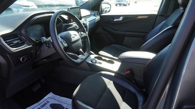 Used 2025 Ford Escape ST-Line AWD/4WD image 19