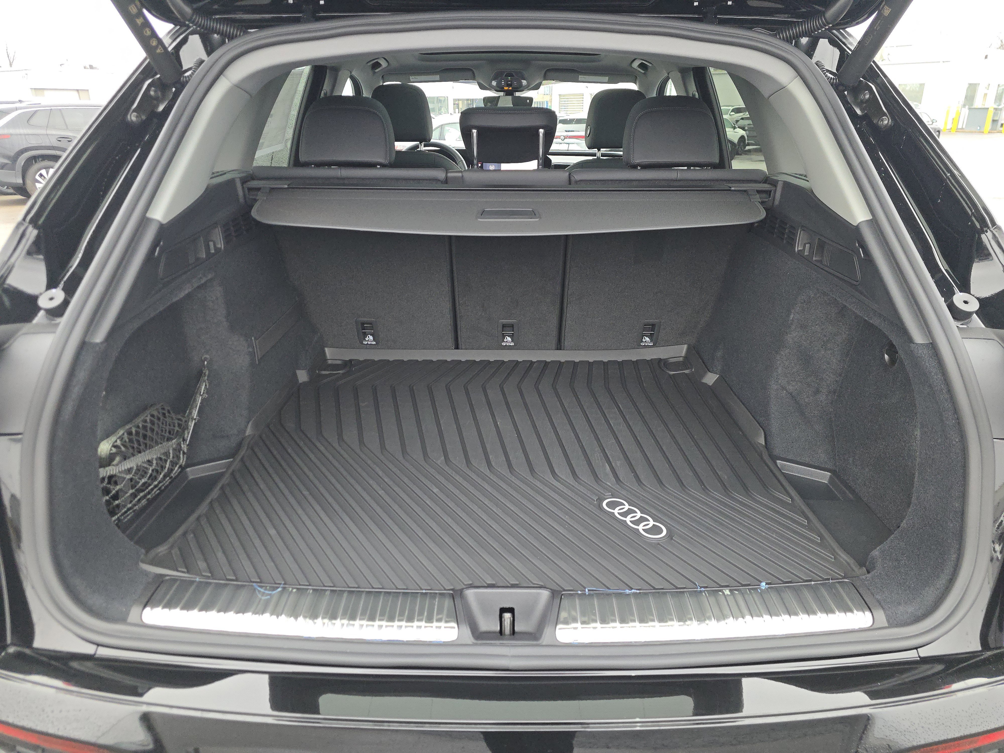 New 2025 Audi Q5 Premium Plus image 17