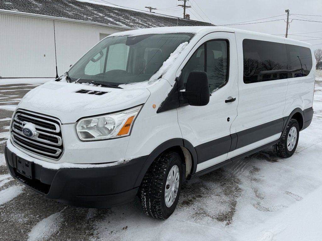 Used 2015 Ford Transit 150 XLT image 7