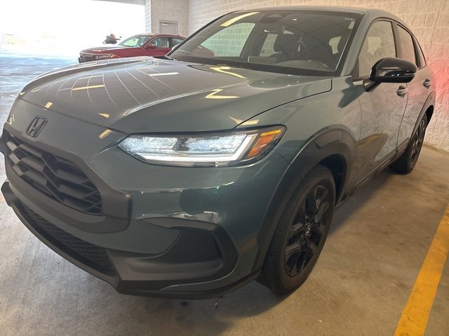 Used 2023 Honda HR-V Sport image 4