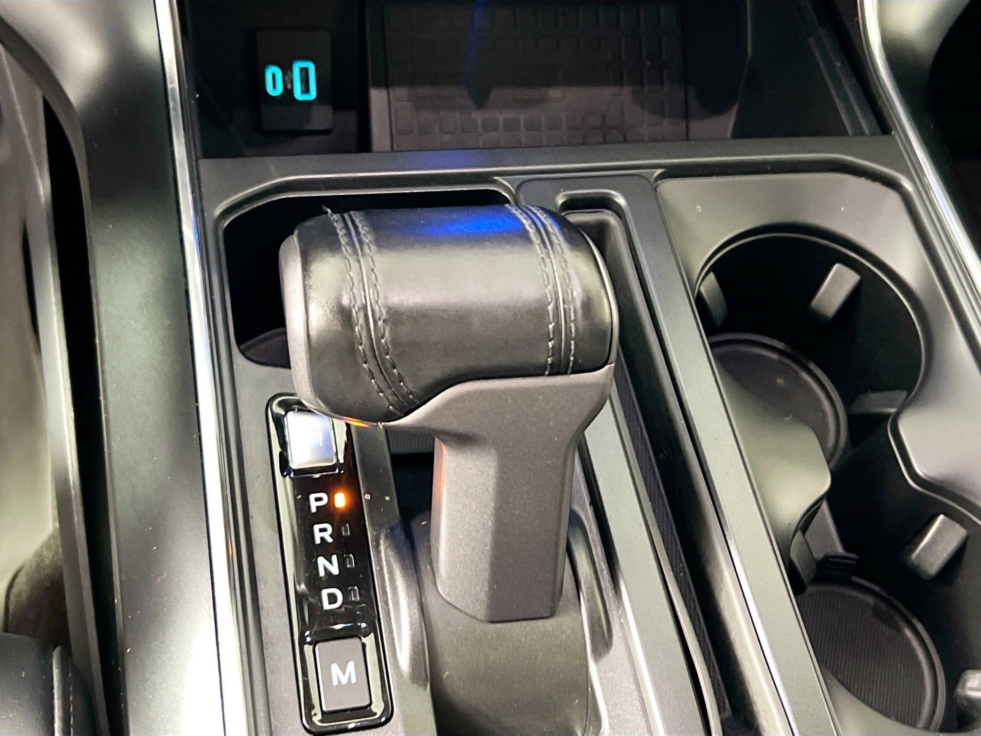 Used 2022 Ford F150 Raptor w/ Raptor 37 Performance Package image 25