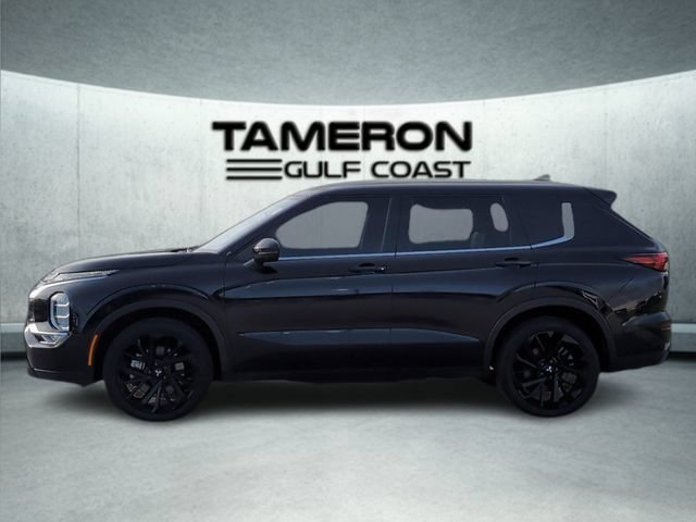 Used 2024 Mitsubishi Outlander SE Black Edition FWD image 2