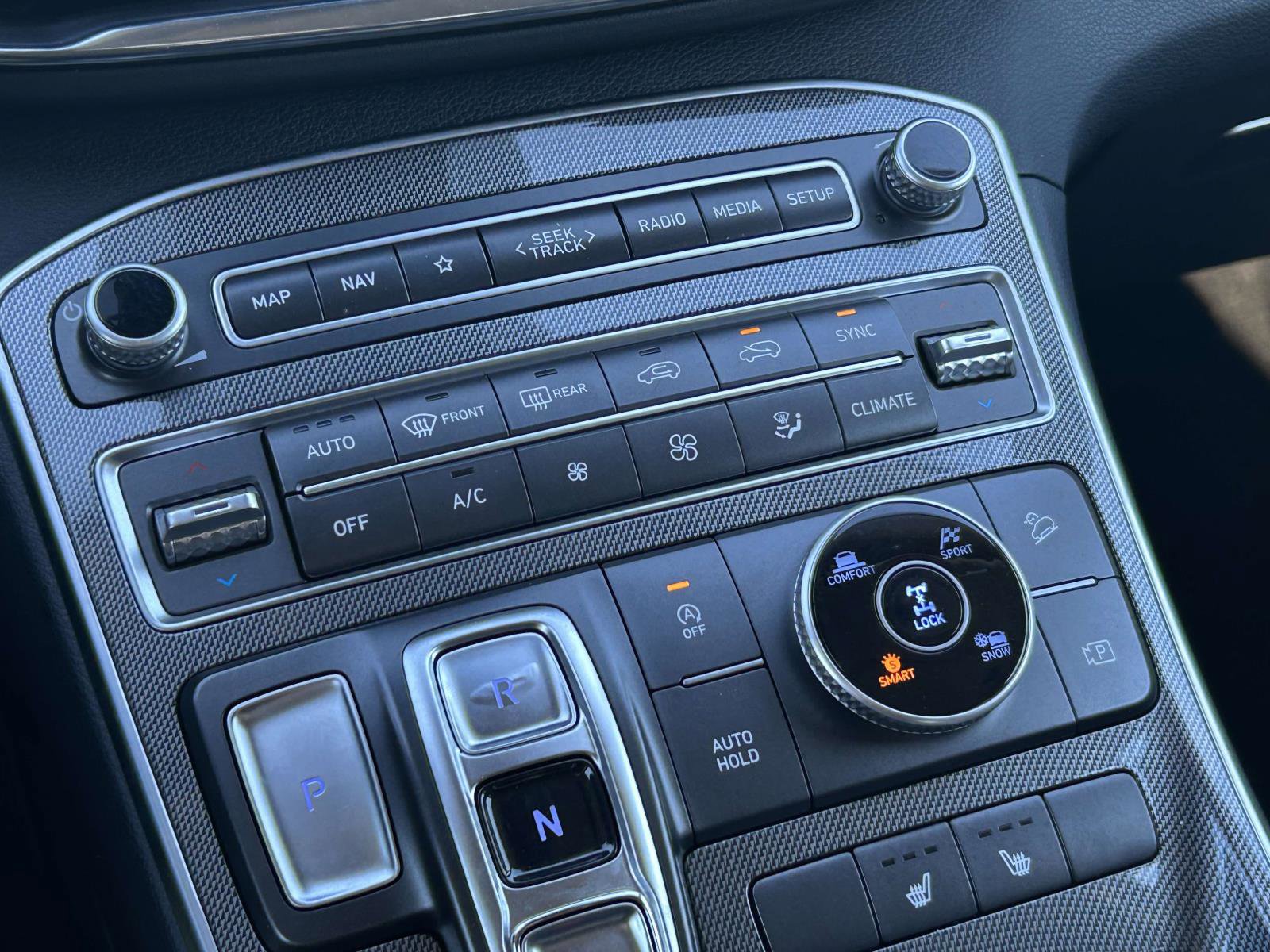 Used 2023 Hyundai Santa Fe SEL image 28