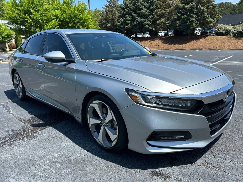 Used 2018 Honda Accord Touring image 18