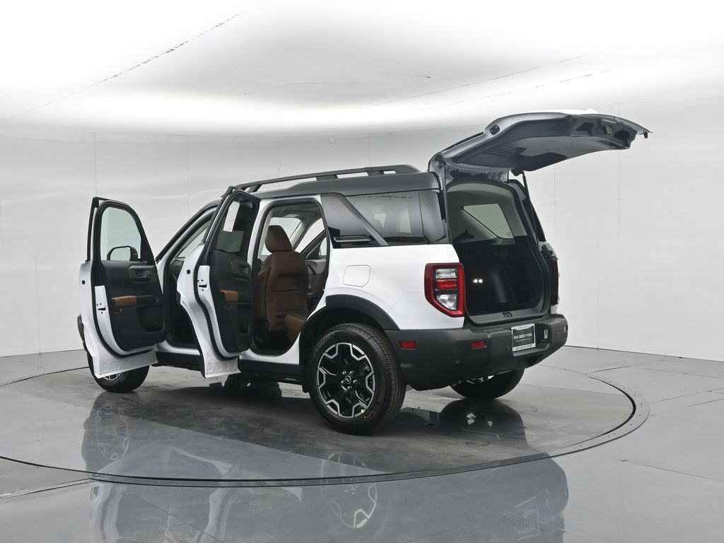 New 2026 Ford Bronco Sport Outer Banks w/ Outer Banks Tech Package+ AWD/4WD image 39