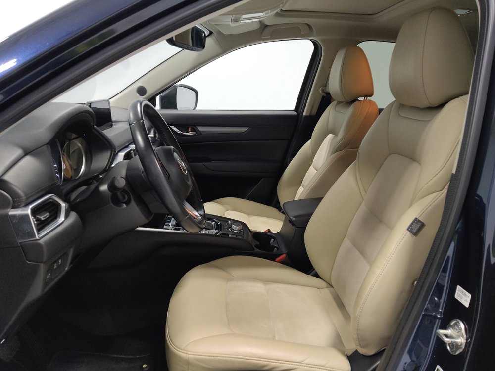 Used 2019 MAZDA CX-5 Touring image 17