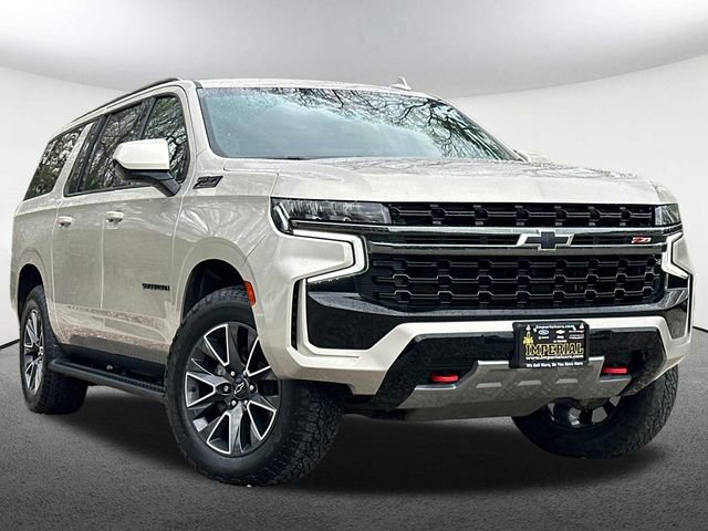 Used 2021 Chevrolet Suburban Z71 AWD/4WD image 2