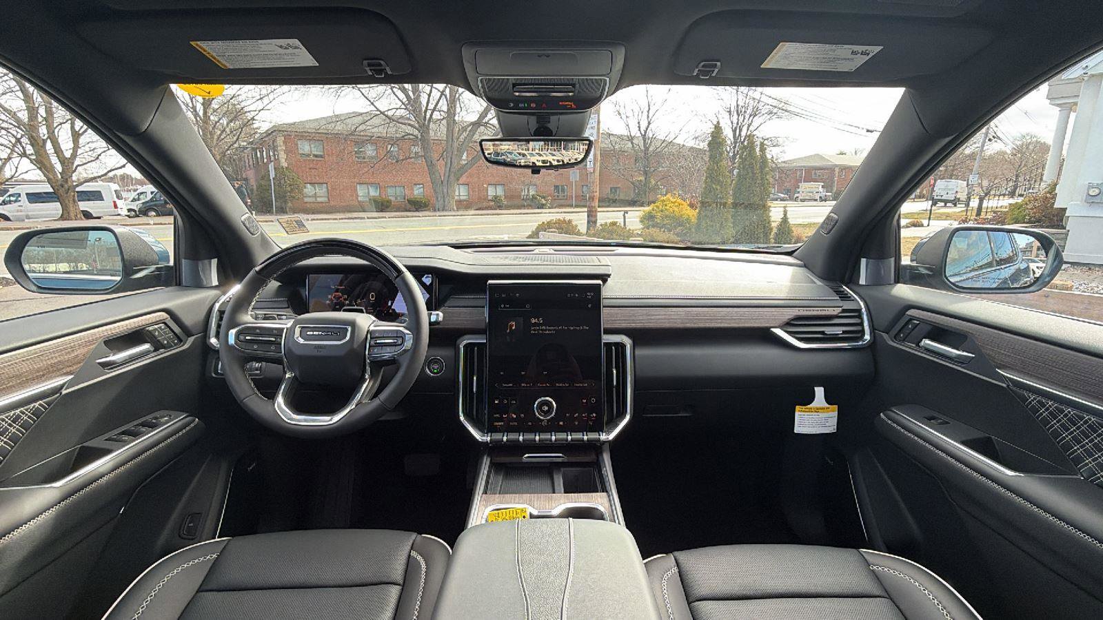 New 2026 GMC Acadia Denali w/ Super Cruise Package image 33