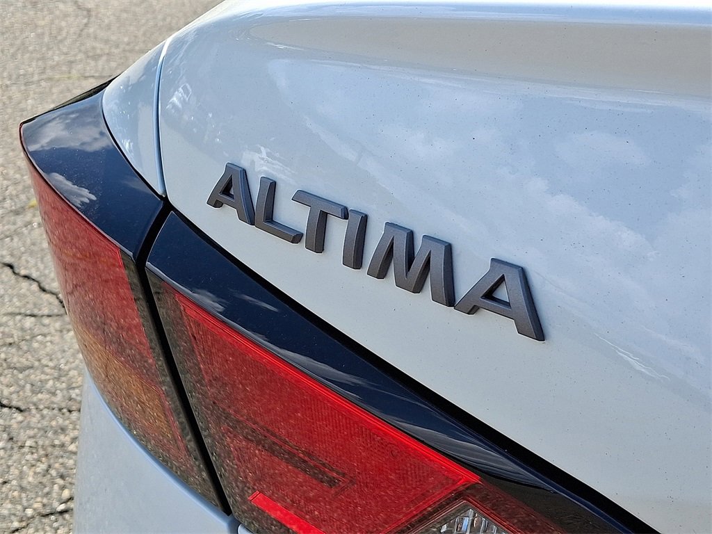 Certified 2024 Nissan Altima 2.5 SL image 30