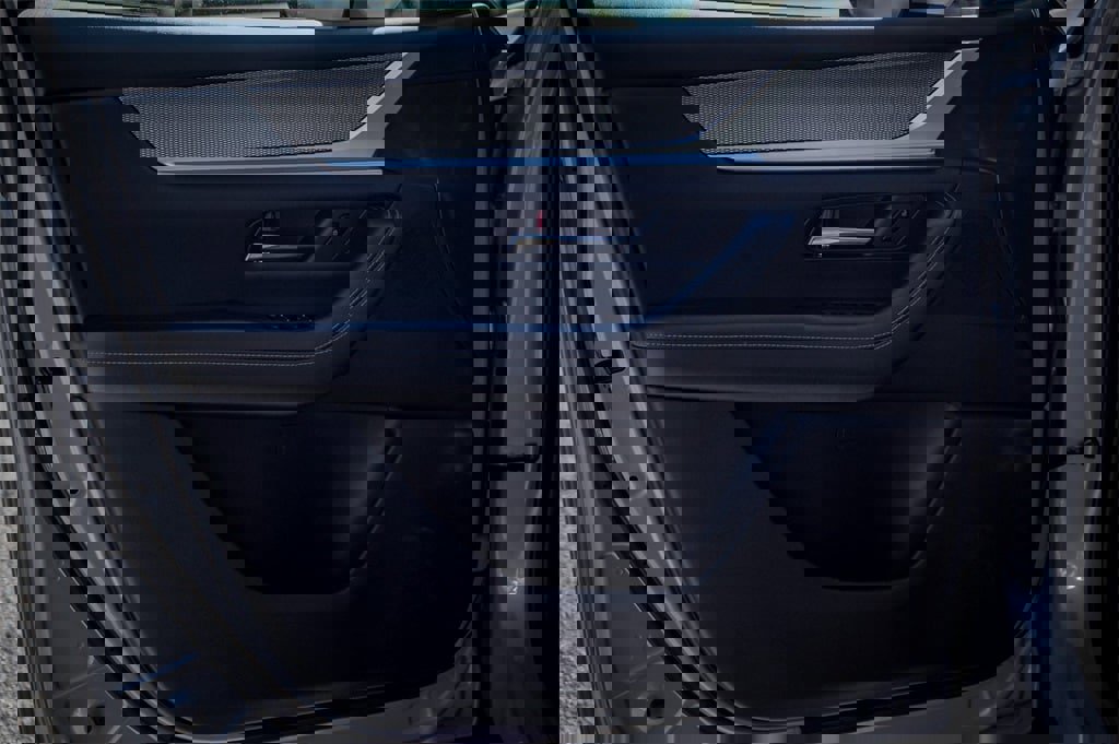 Used 2025 MAZDA CX-90 3.3 Turbo w/ Premium Plus Pkg image 21