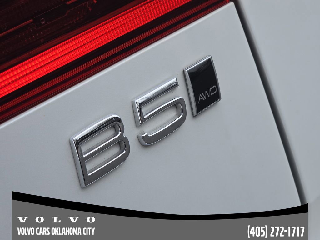 Certified 2026 Volvo XC60 B5 Plus w/ Protection Package Premier AWD/4WD image 9