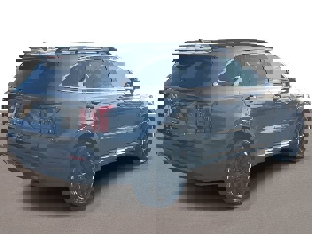 Used 2022 Kia Sorento S image 4