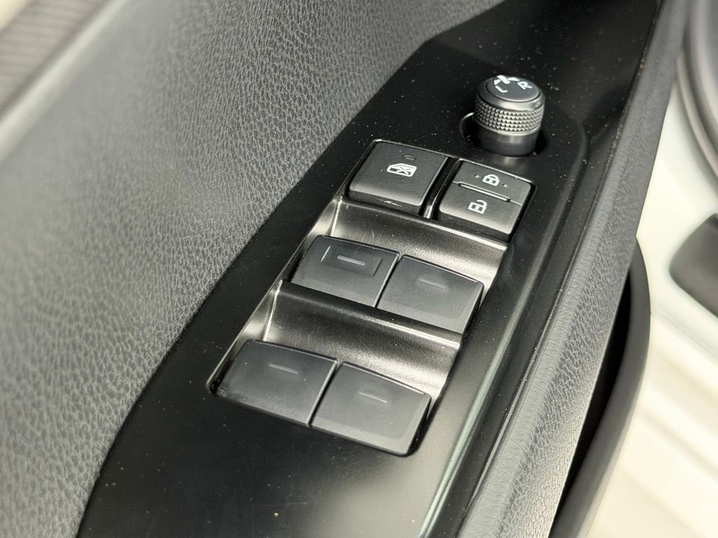 Used 2026 Toyota Camry LE image 18