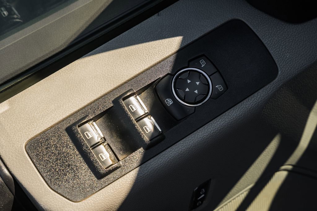 Used 2019 Ford F550 4x4 SuperCab Super Duty image 37