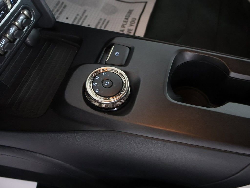 Used 2020 Ford Mustang Shelby GT500 w/ Carbon Fiber Track Pack image 39