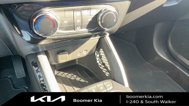 Used 2025 Chevrolet TrailBlazer LT image 23