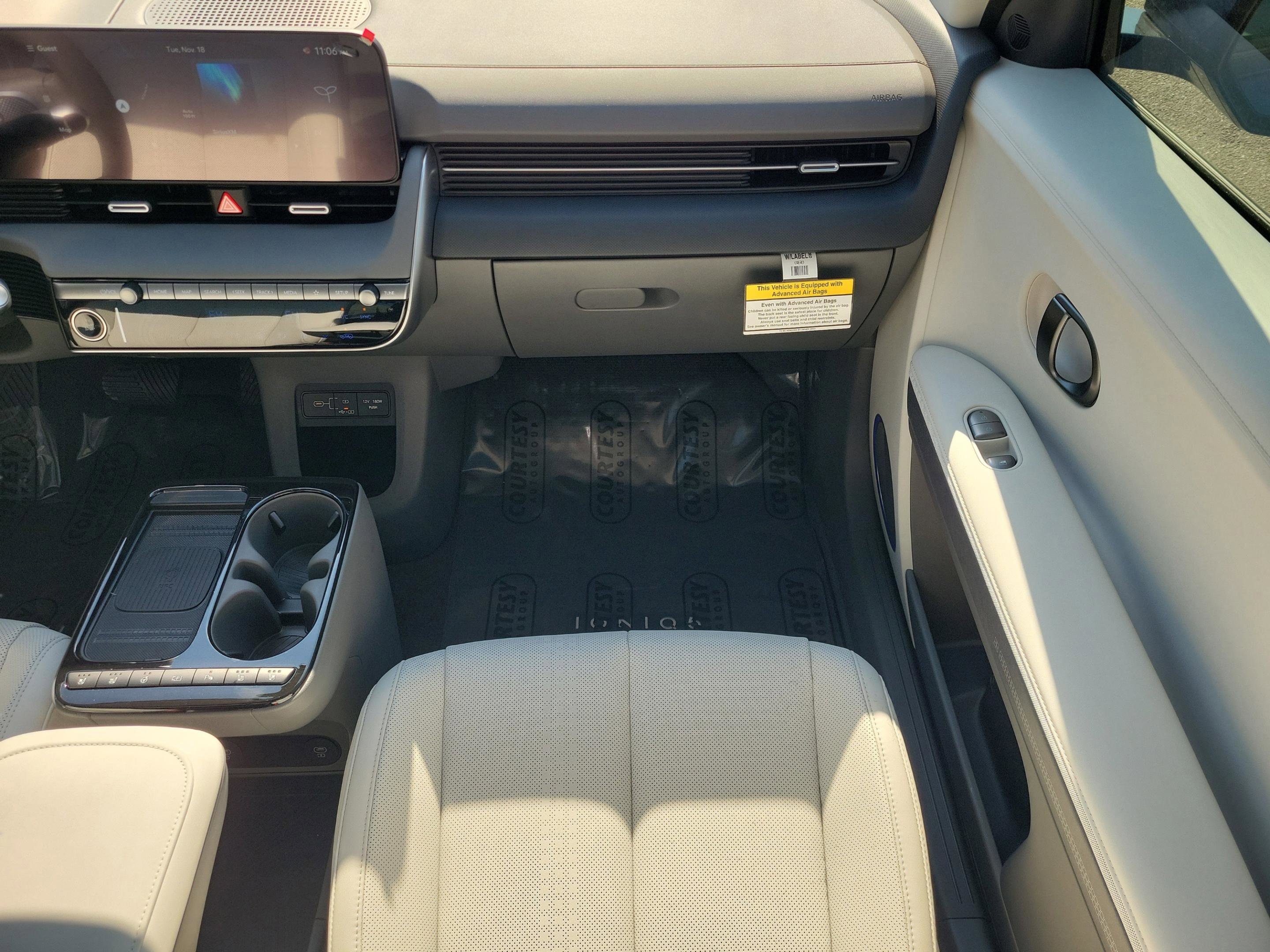 New 2026 Hyundai Ioniq 5 Limited image 16