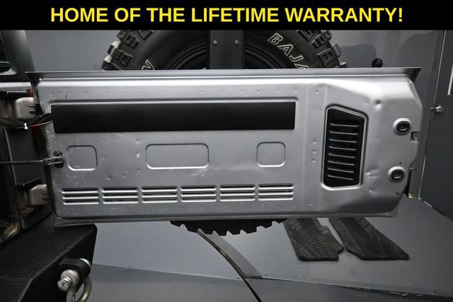Used 2013 Jeep Wrangler Sport AWD/4WD image 32