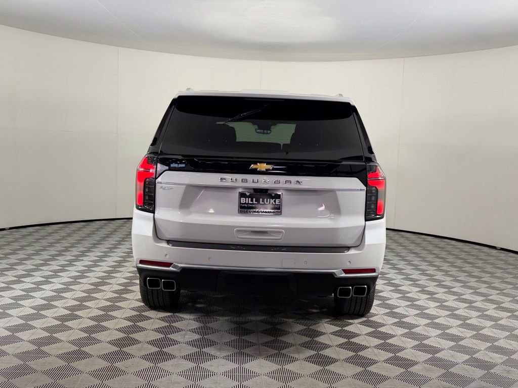 Used 2025 Chevrolet Suburban High Country w/ Sun And Tow Package AWD/4WD image 9