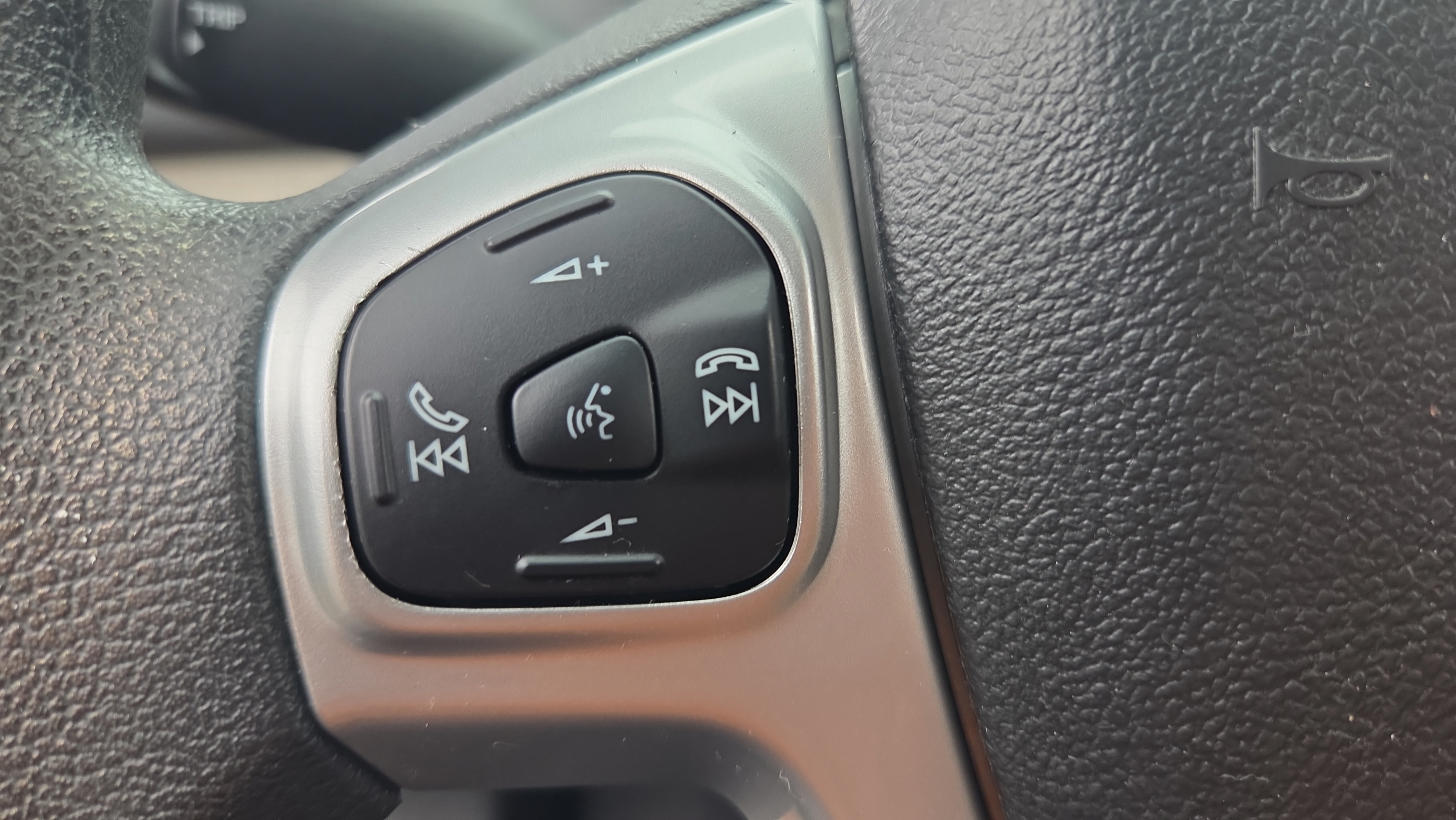 Used 2019 Ford Fiesta SE FWD image 30