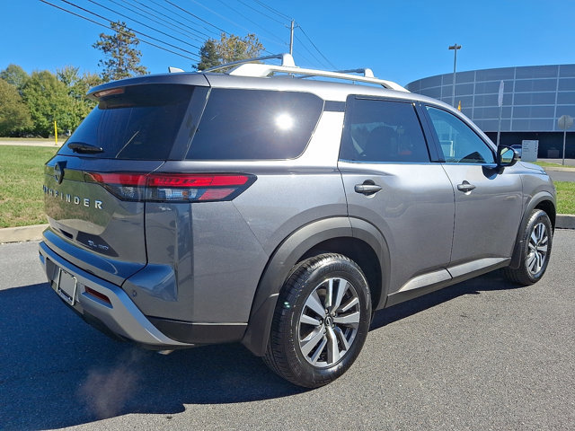 Certified 2024 Nissan Pathfinder SL image 7