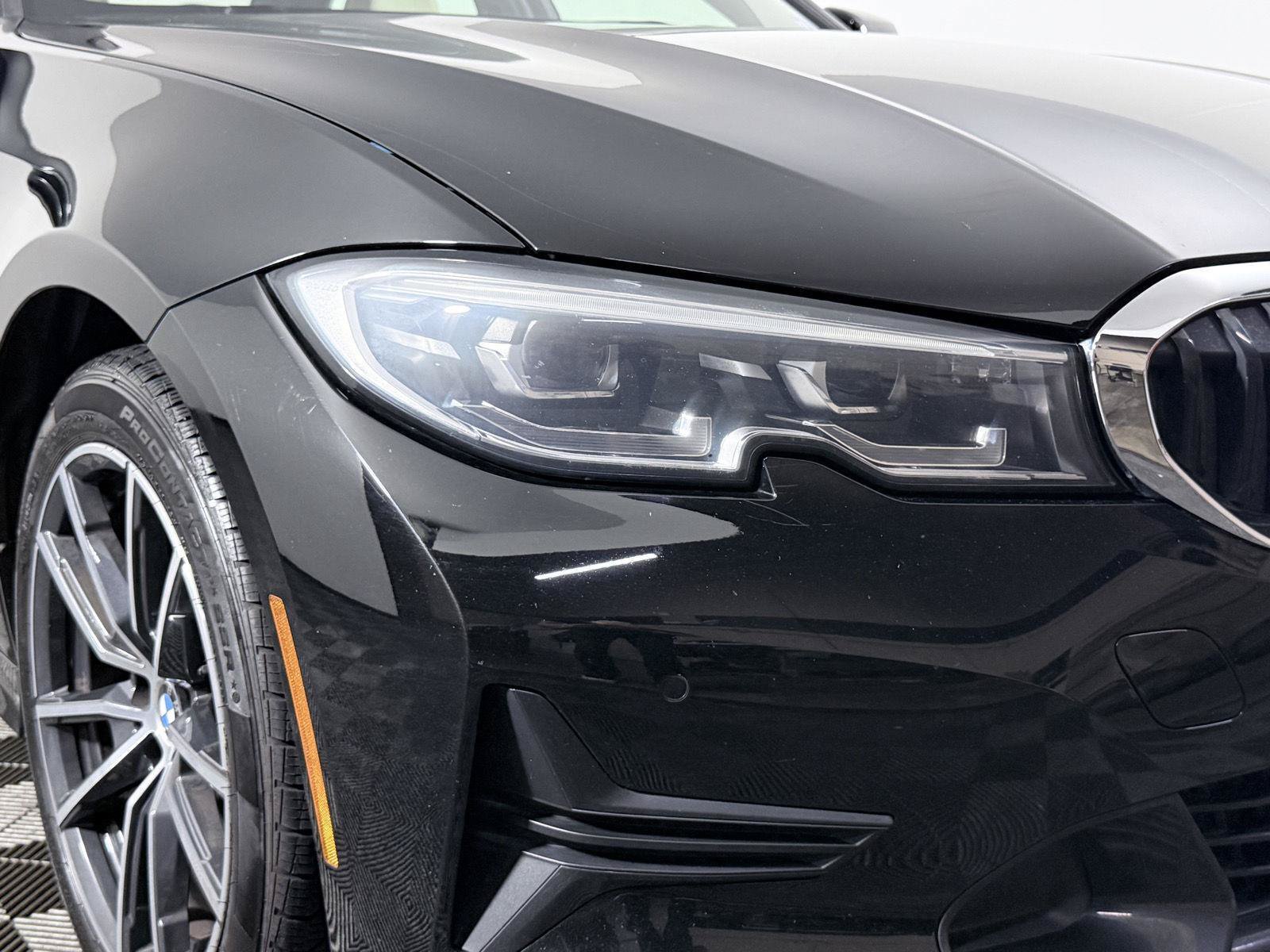Used 2021 BMW 330i xDrive Sedan w/ Driving Assistance Package AWD/4WD image 9