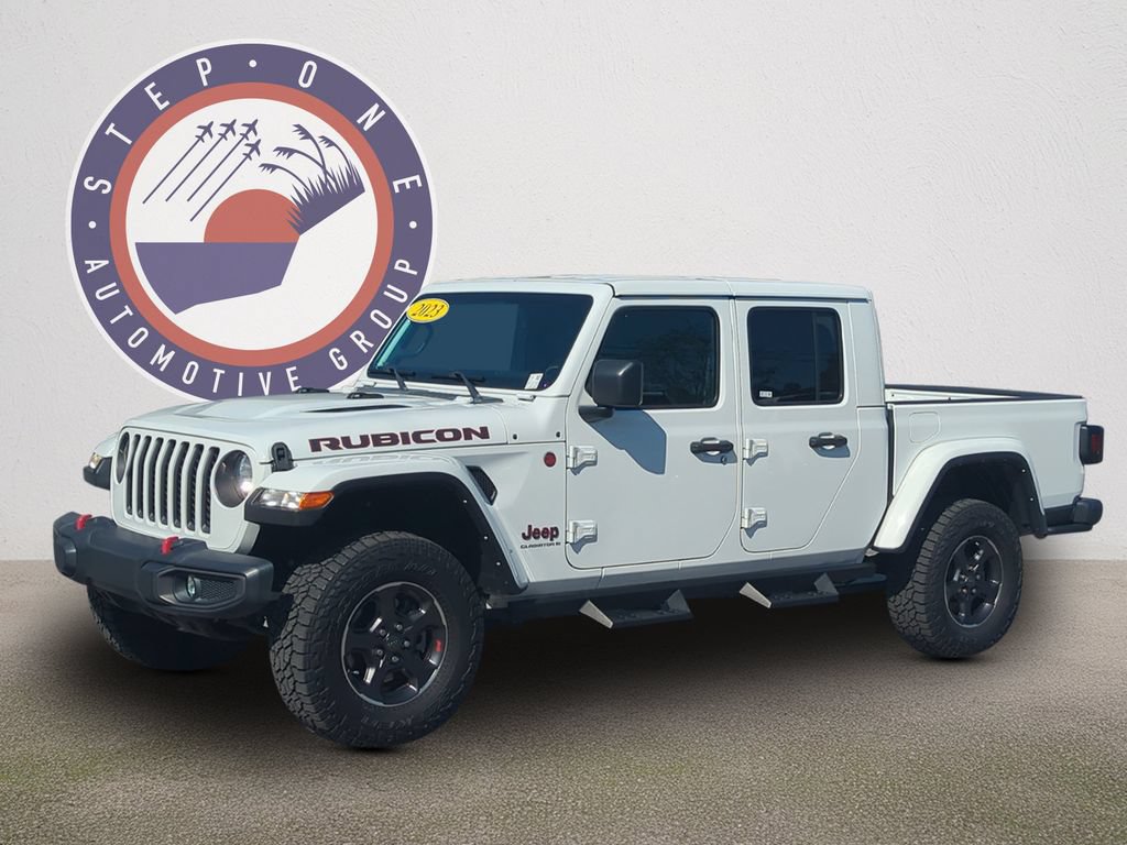 Used 2023 Jeep Gladiator Rubicon w/ Cold Weather Group AWD/4WD image 2
