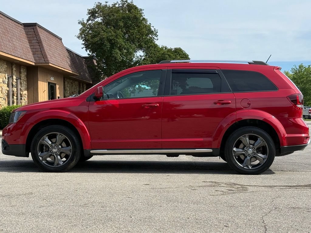 Used 2016 Dodge Journey Crossroad w/ Popular Equipment Group AWD/4WD image 2