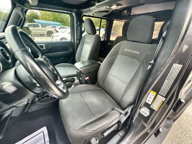 Used 2018 Jeep Wrangler Unlimited Sahara AWD/4WD image 18