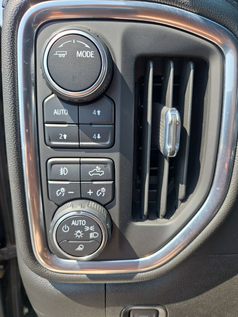 Used 2022 Chevrolet Silverado 2500 LTZ AWD/4WD image 23