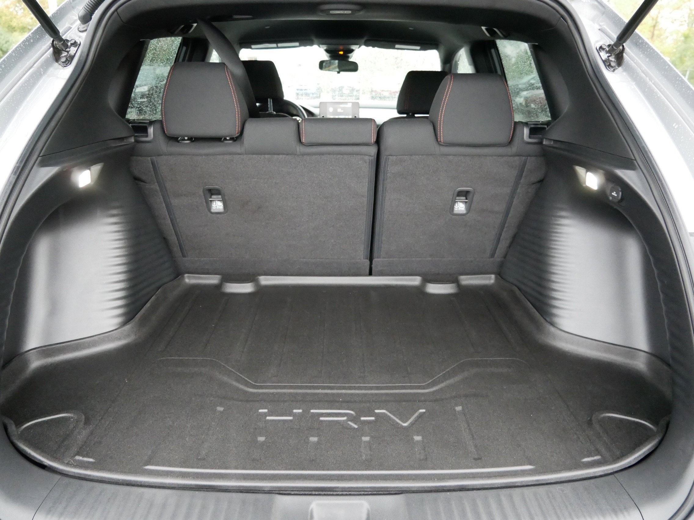 Used 2024 Honda HR-V Sport image 18