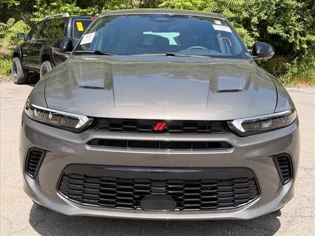 Used 2024 Dodge Hornet R/T w/ R/T Blacktop Package AWD/4WD image 10