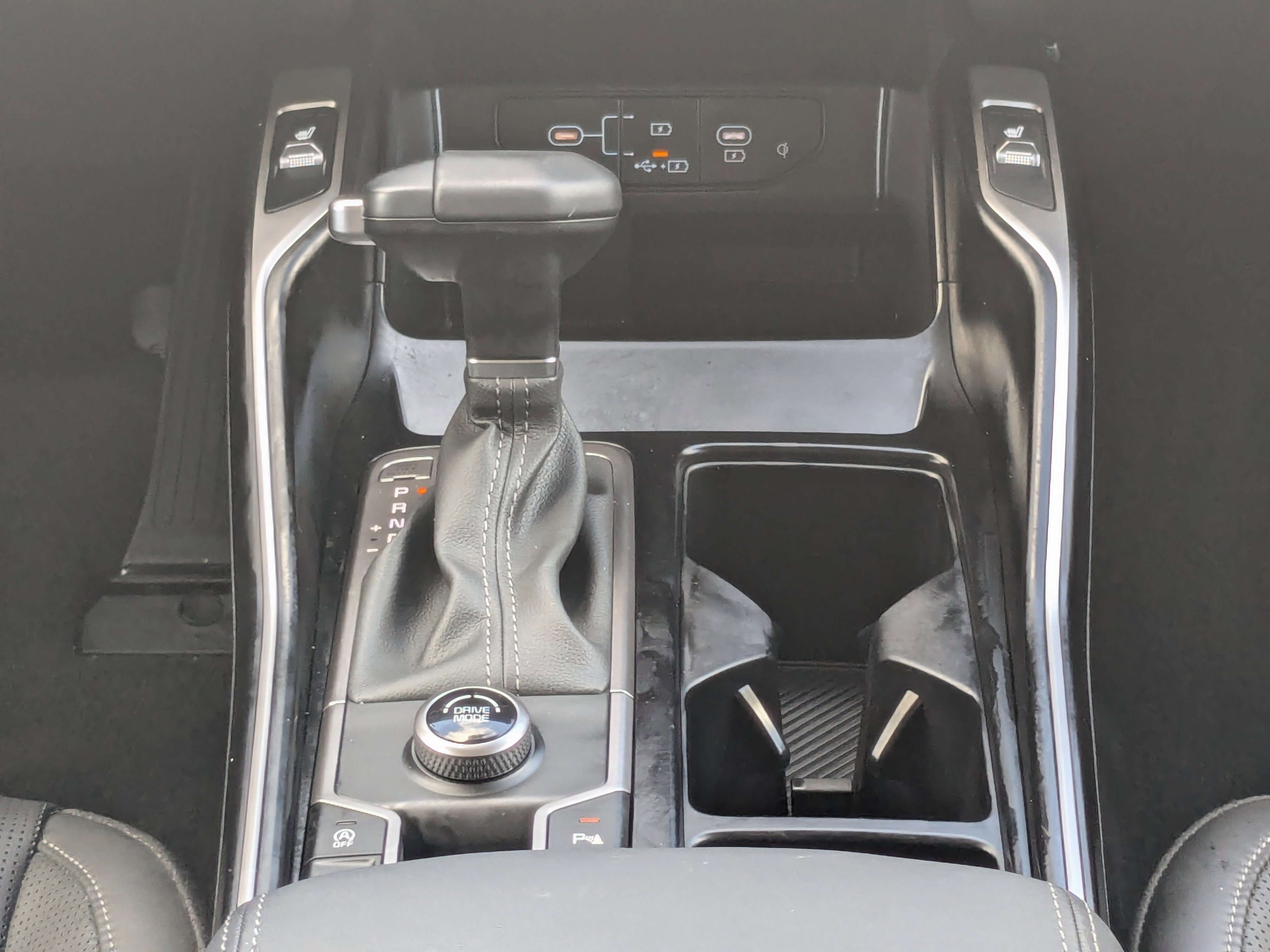 Certified 2024 Kia Sorento S w/ Panoramic Sunroof Package image 23