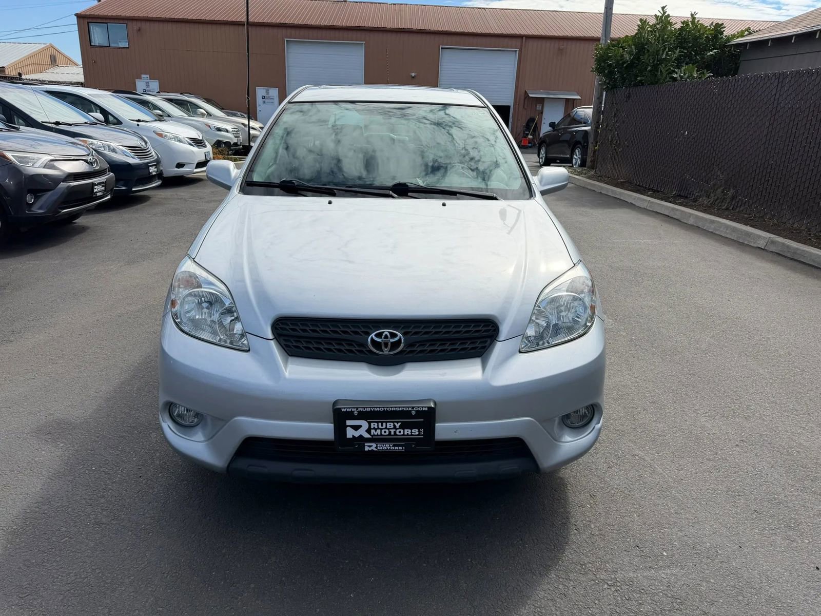 Used 2005 Toyota Matrix XR image 2