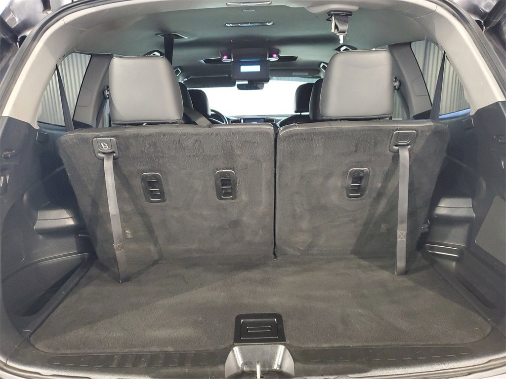 Used 2020 Honda Pilot Touring image 8