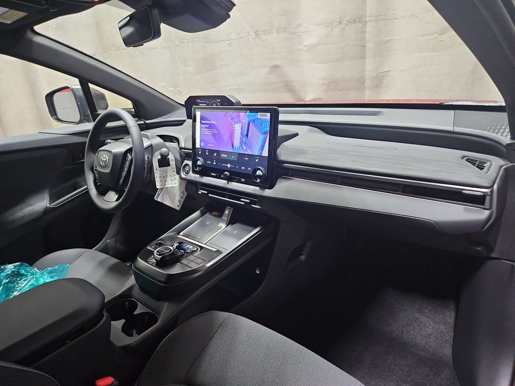 New 2026 Toyota C-HR AWD/4WD image 32