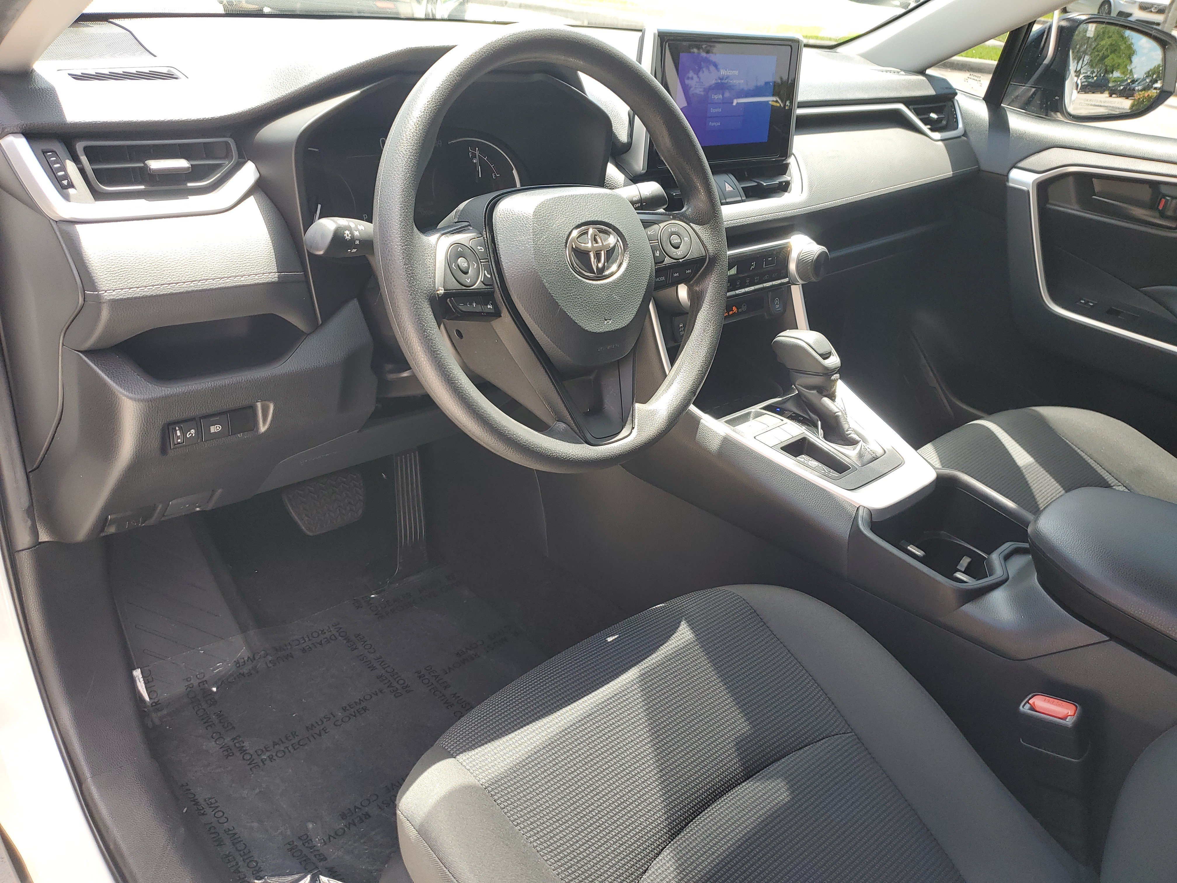 Used 2024 Toyota RAV4 LE FWD image 19