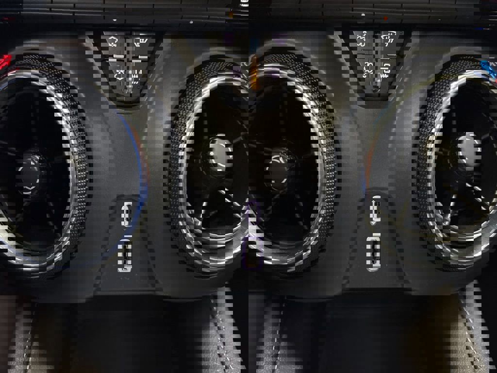 Used 2024 Chevrolet Blazer LT image 35