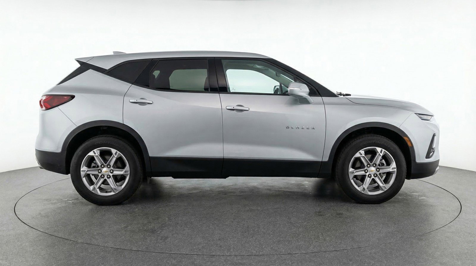 Used 2025 Chevrolet Blazer LT image 11