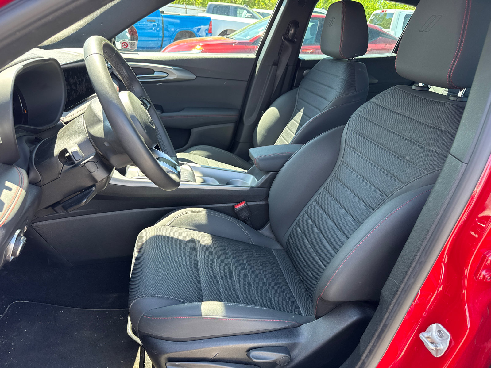 Used 2024 Dodge Hornet GT AWD/4WD image 8