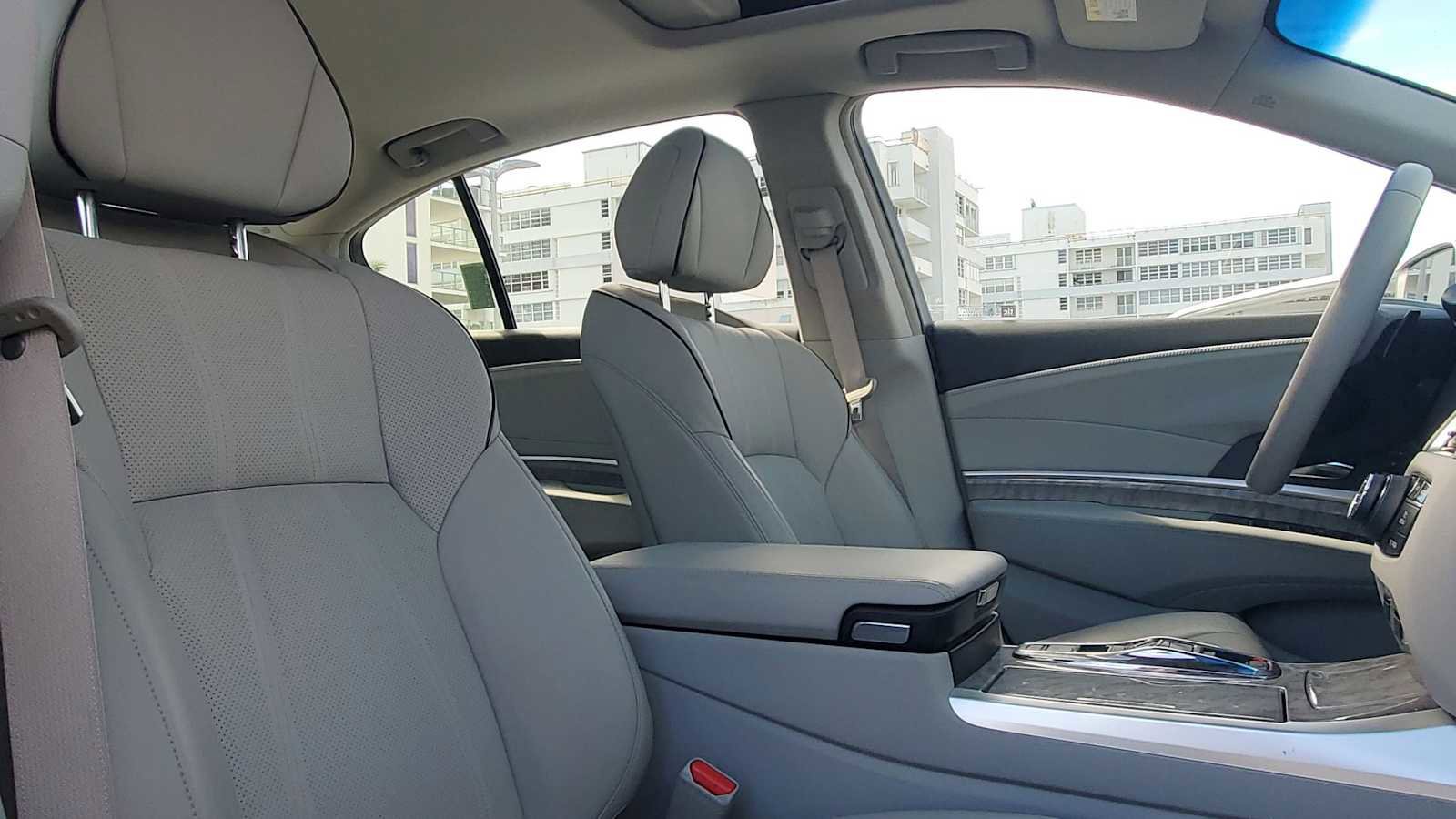 Used 2020 Acura RLX w/ Technology Package FWD image 22
