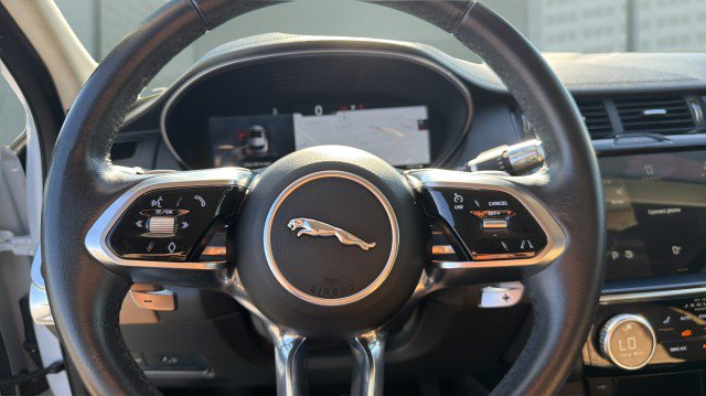 Certified 2021 Jaguar E-PACE SE image 27
